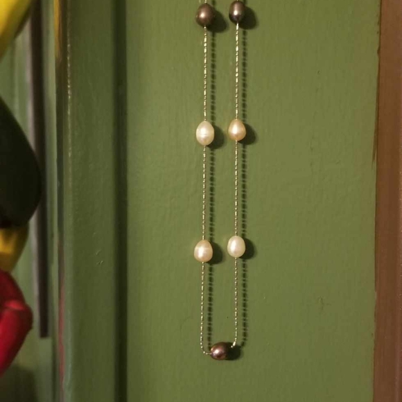 Multi-Colored Pearl Necklace - Picture 2 of 5